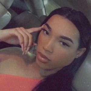 Meet your Posher, Jenali